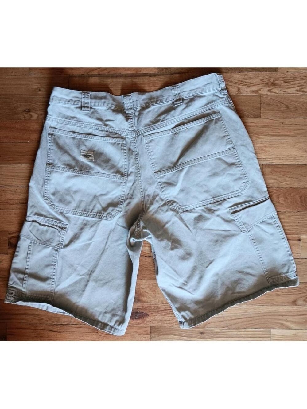 Lee Dungarees Men's Khaki Cargo Shorts - Picture 4 of 8